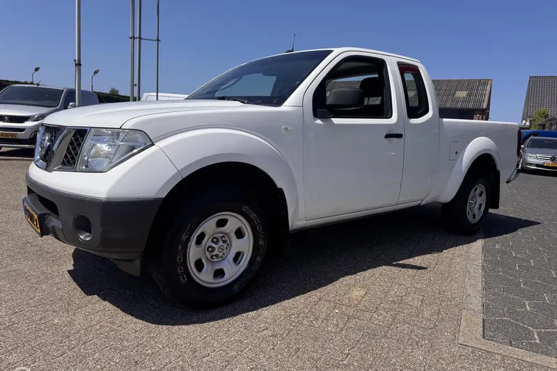 Nissan Navara (2009)