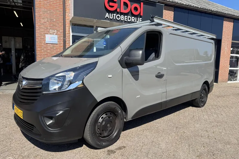 Opel Vivaro (2016)