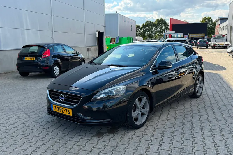 Volvo V40 (2014)
