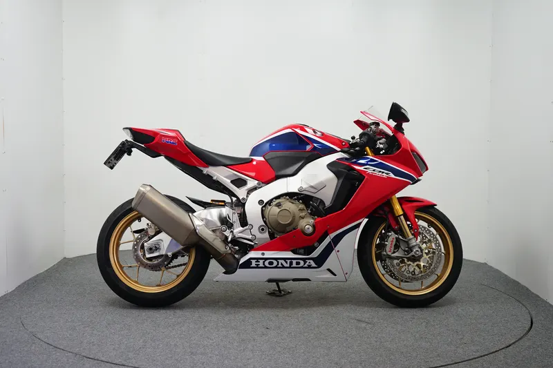 Honda CBR 1000RR SP (2018)