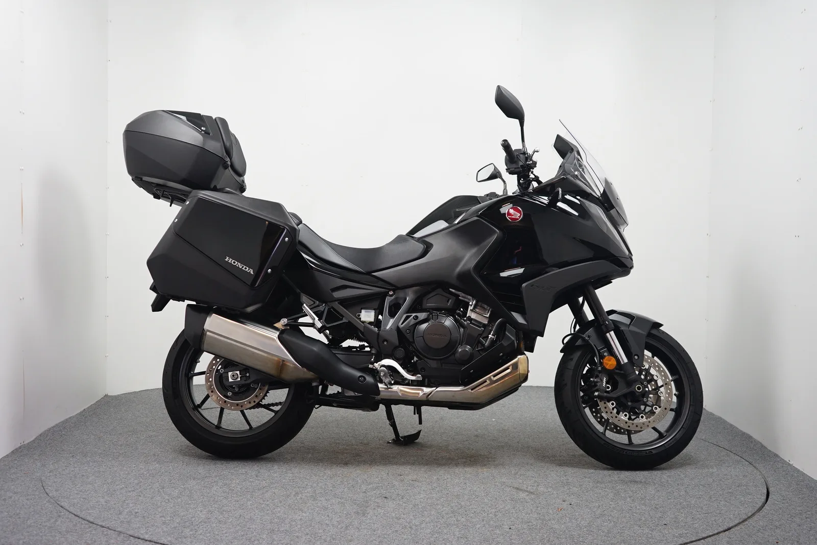 Honda NT 1100 (2022) — foto 1