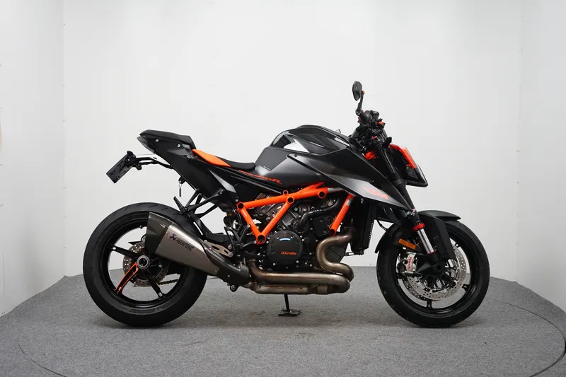 Foto van KTM 1290 Super Duke R