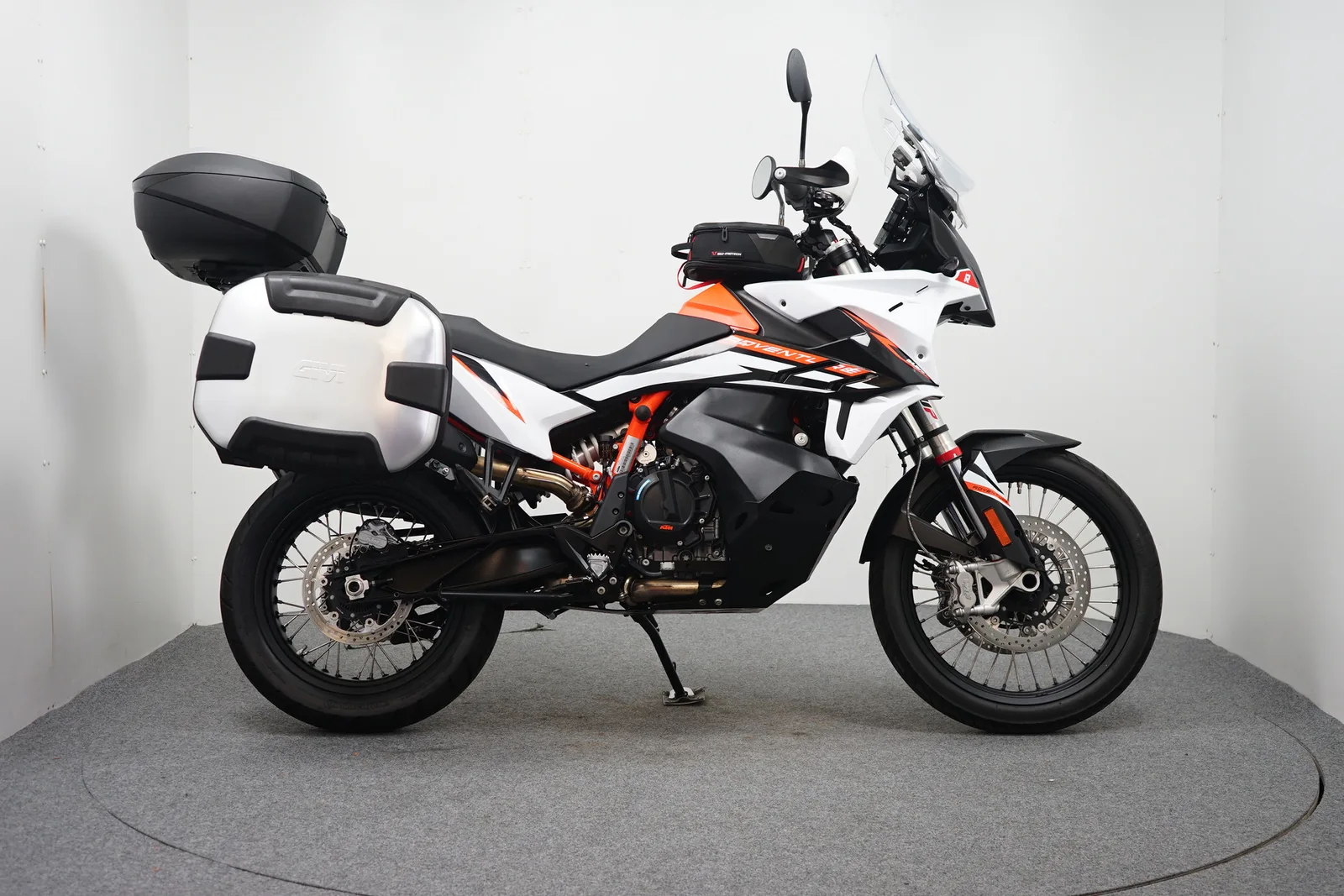 KTM 890 Adventure (2022) — foto 1