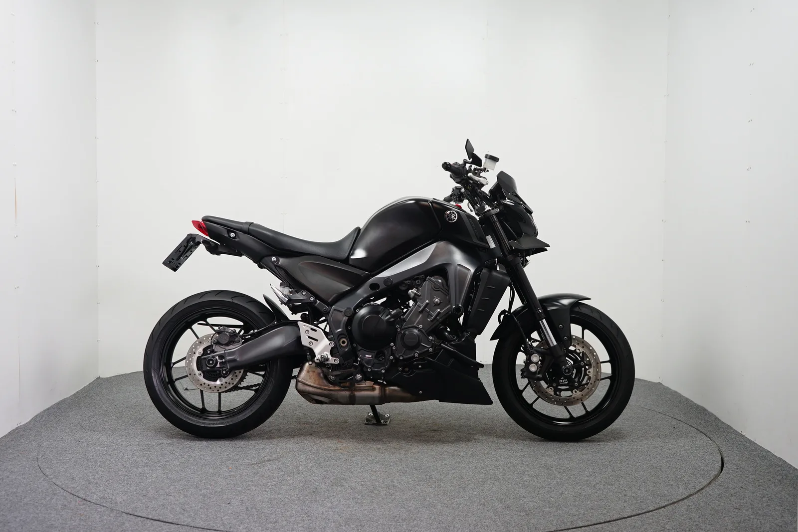 Moto Guzzi Breva 1100 (2006) — foto 1