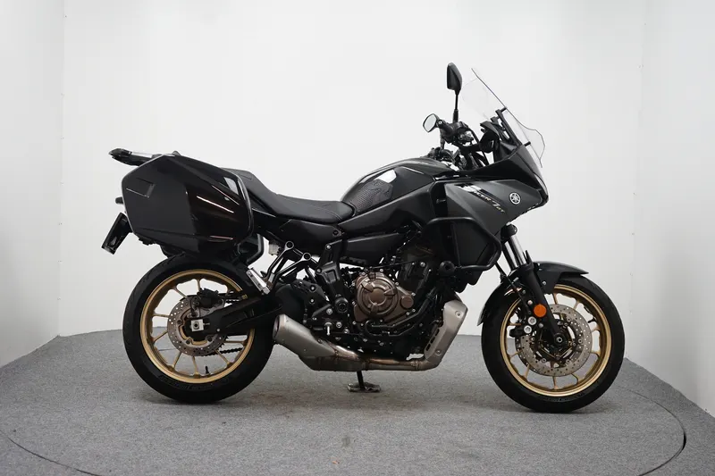 Moto Guzzi V85 TT (2019)