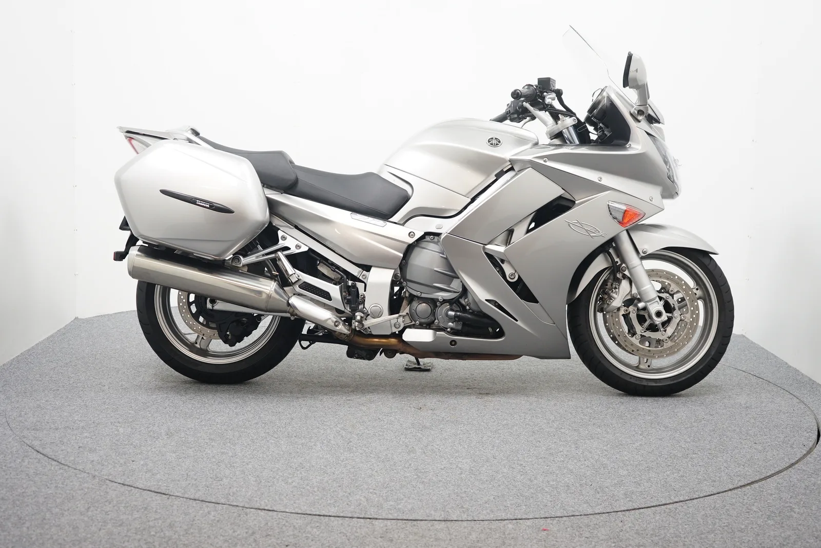 Yamaha FJR1300 (2012) — foto 1