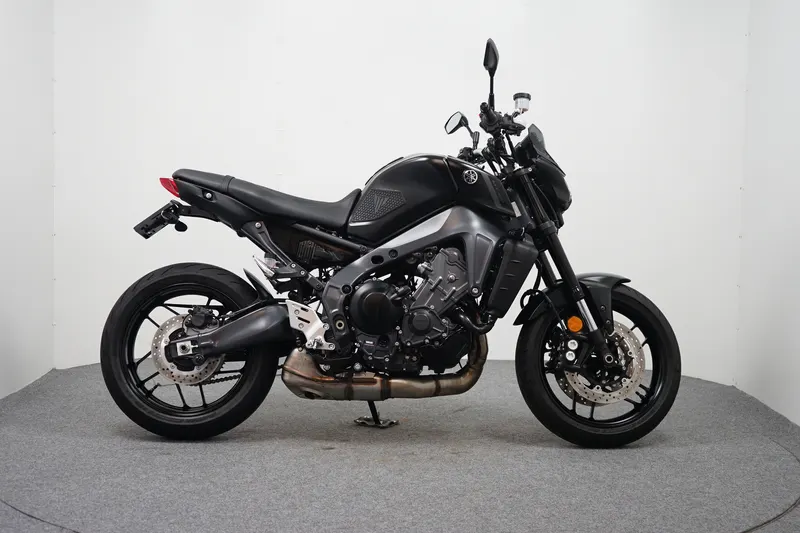 Yamaha MT-09 (2023)