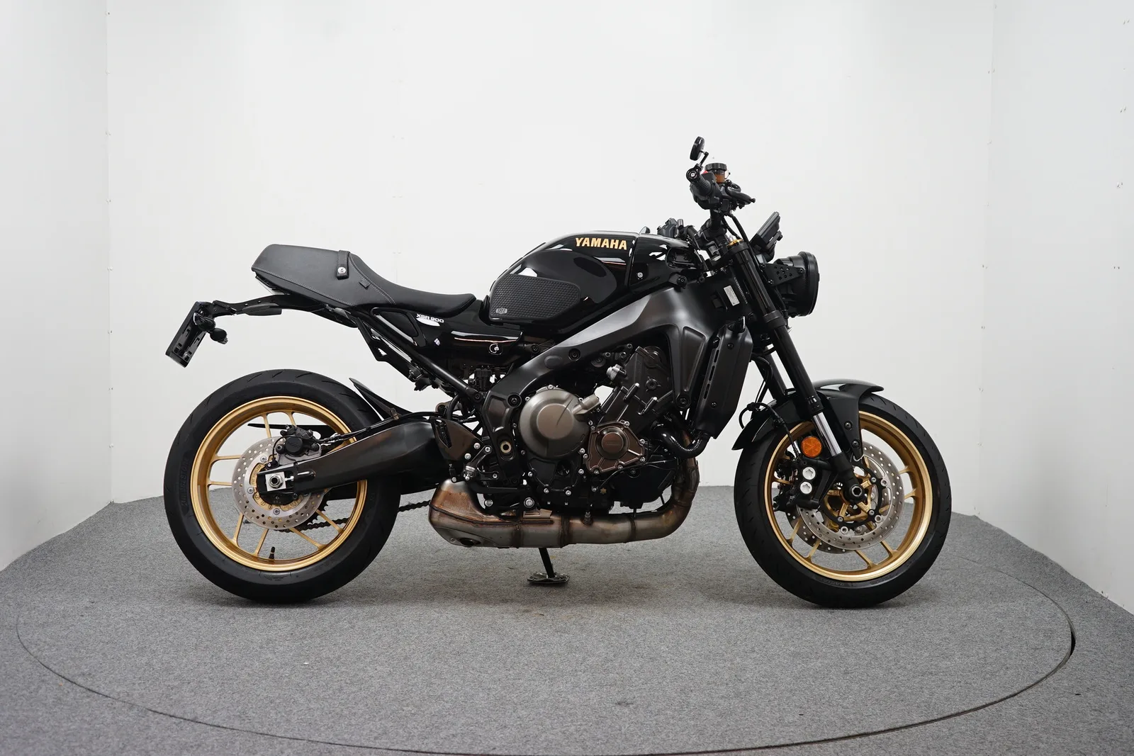 Yamaha MT-09 (2023) — foto 1