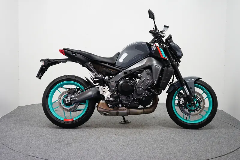 Yamaha MT-09 (2024)
