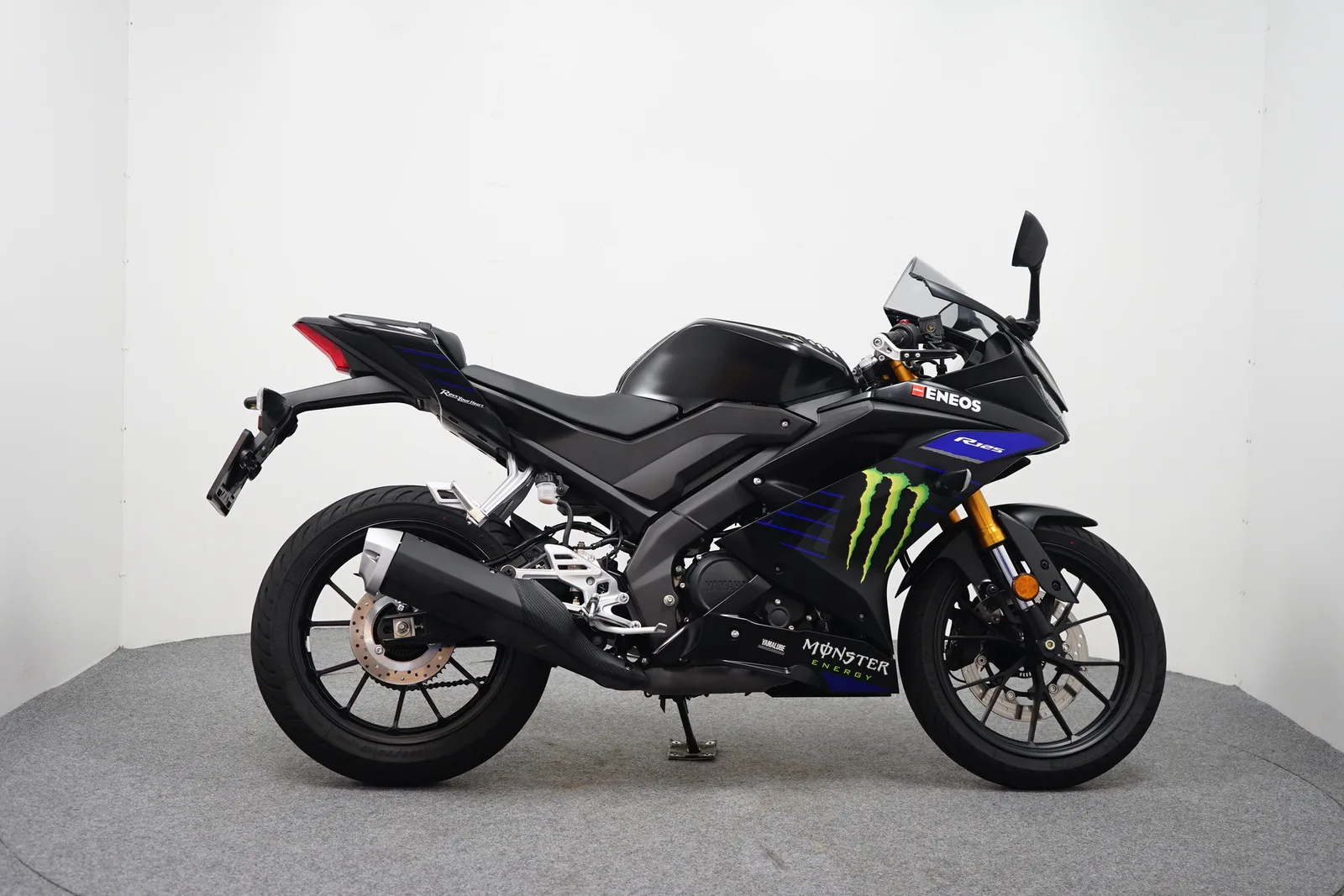 Yamaha YZF-R125 (2023) — foto 1