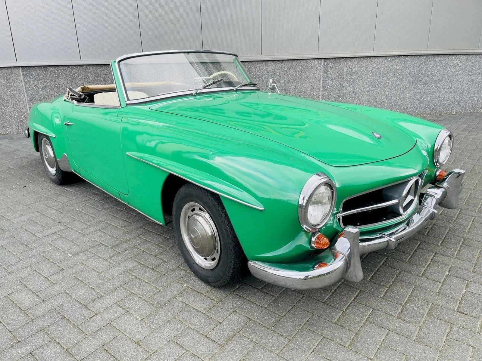 Mercedes-Benz SL-Klasse (1960) — foto 1