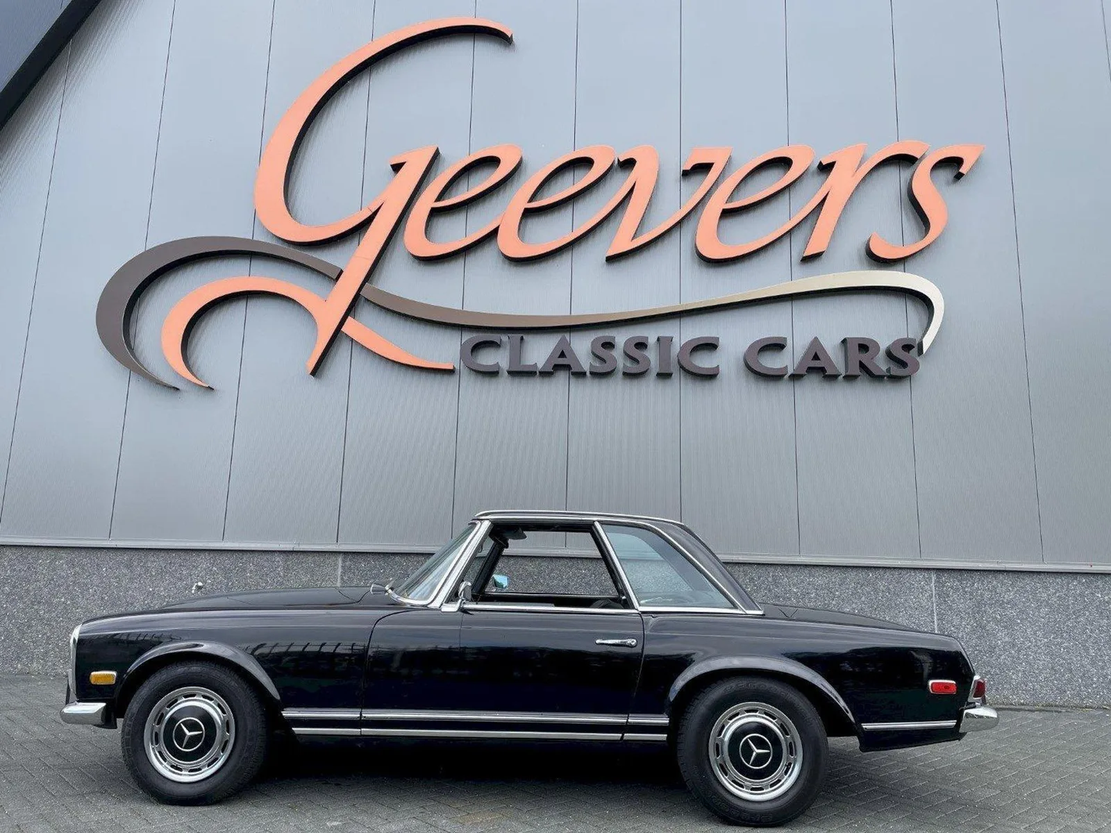 Mercedes-Benz SL-Klasse (1968) — foto 1