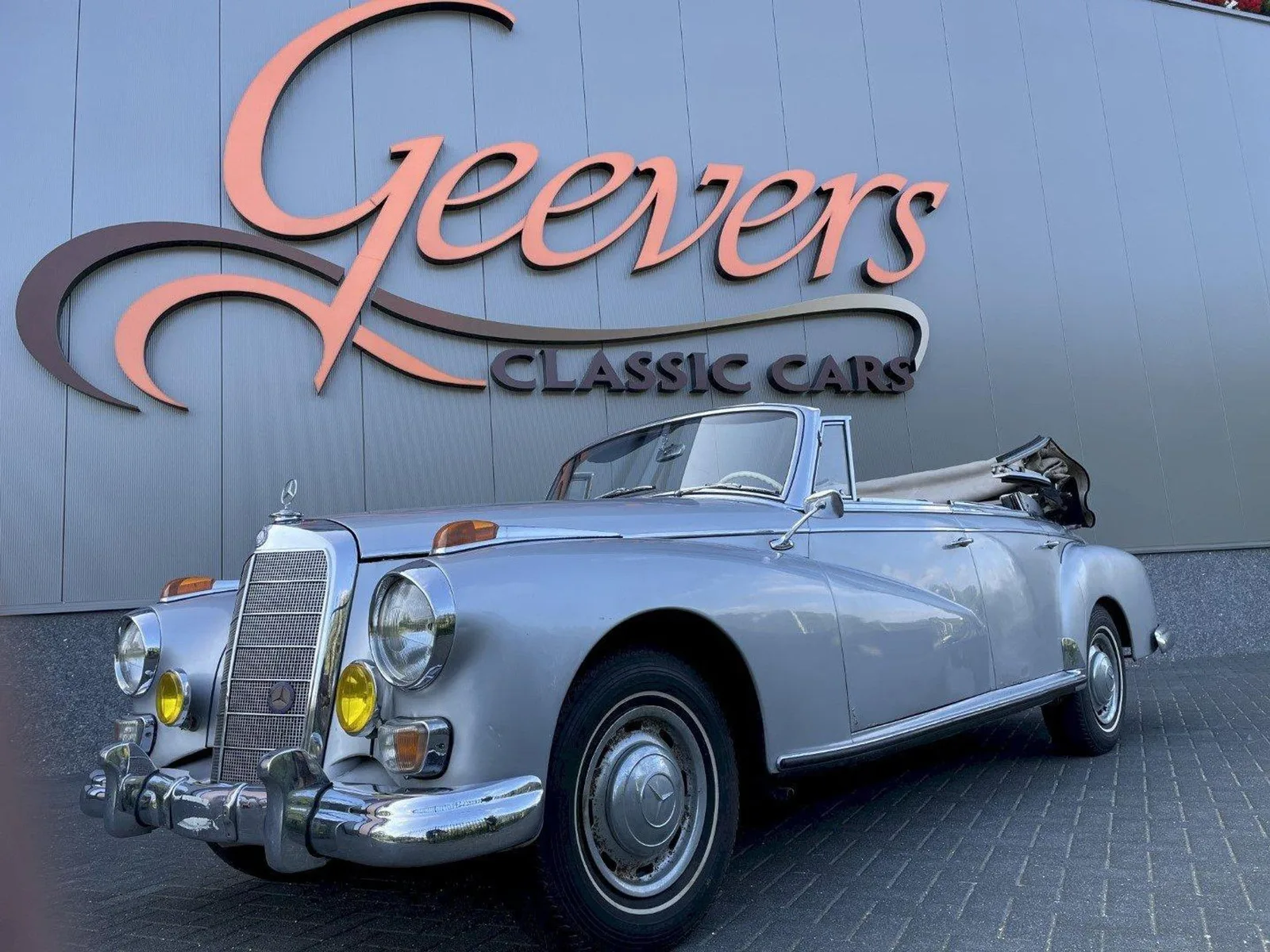 Mercedes-Benz 300-Serie (1959) — foto 1
