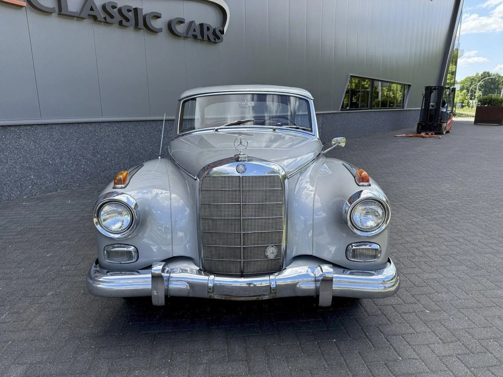 Mercedes-Benz 300-Serie (1958) — foto 1