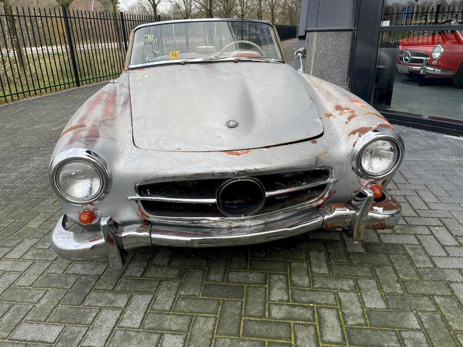 Mercedes-Benz SL-Klasse (1960) — foto 1