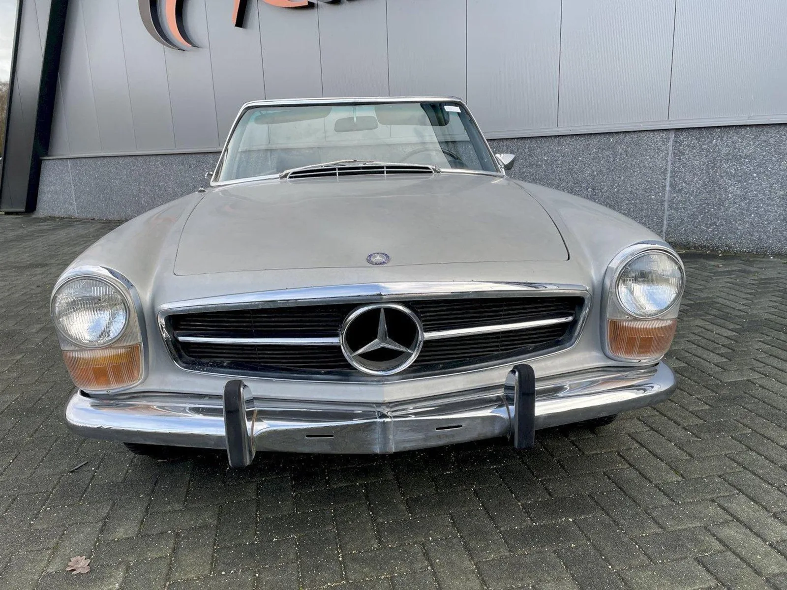Mercedes-Benz SL-Klasse (1969) — foto 1