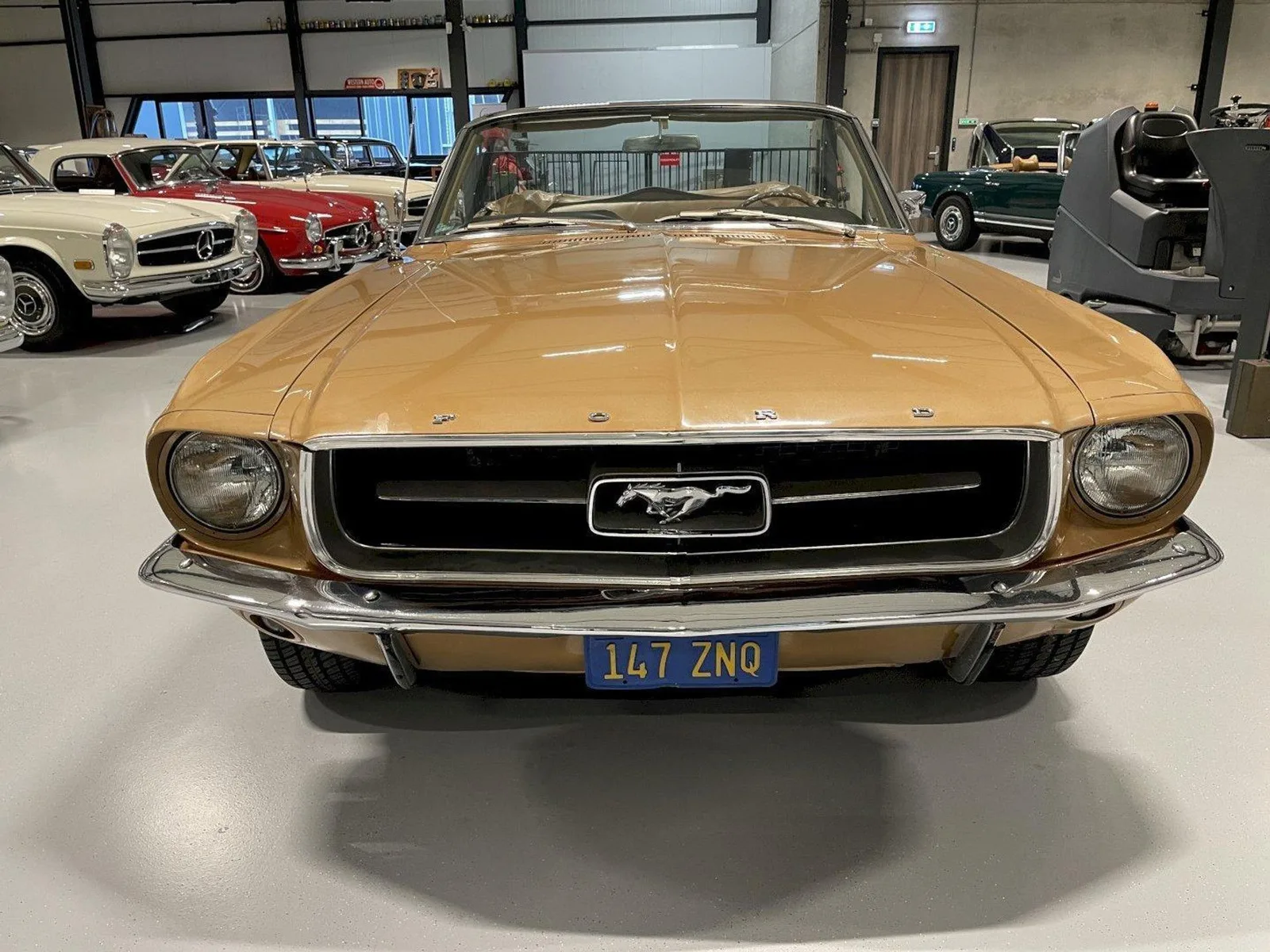 Ford Mustang (1967) — foto 1