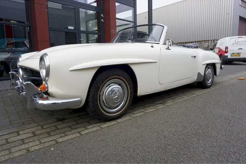 Mercedes-Benz SL-Klasse (1961)
