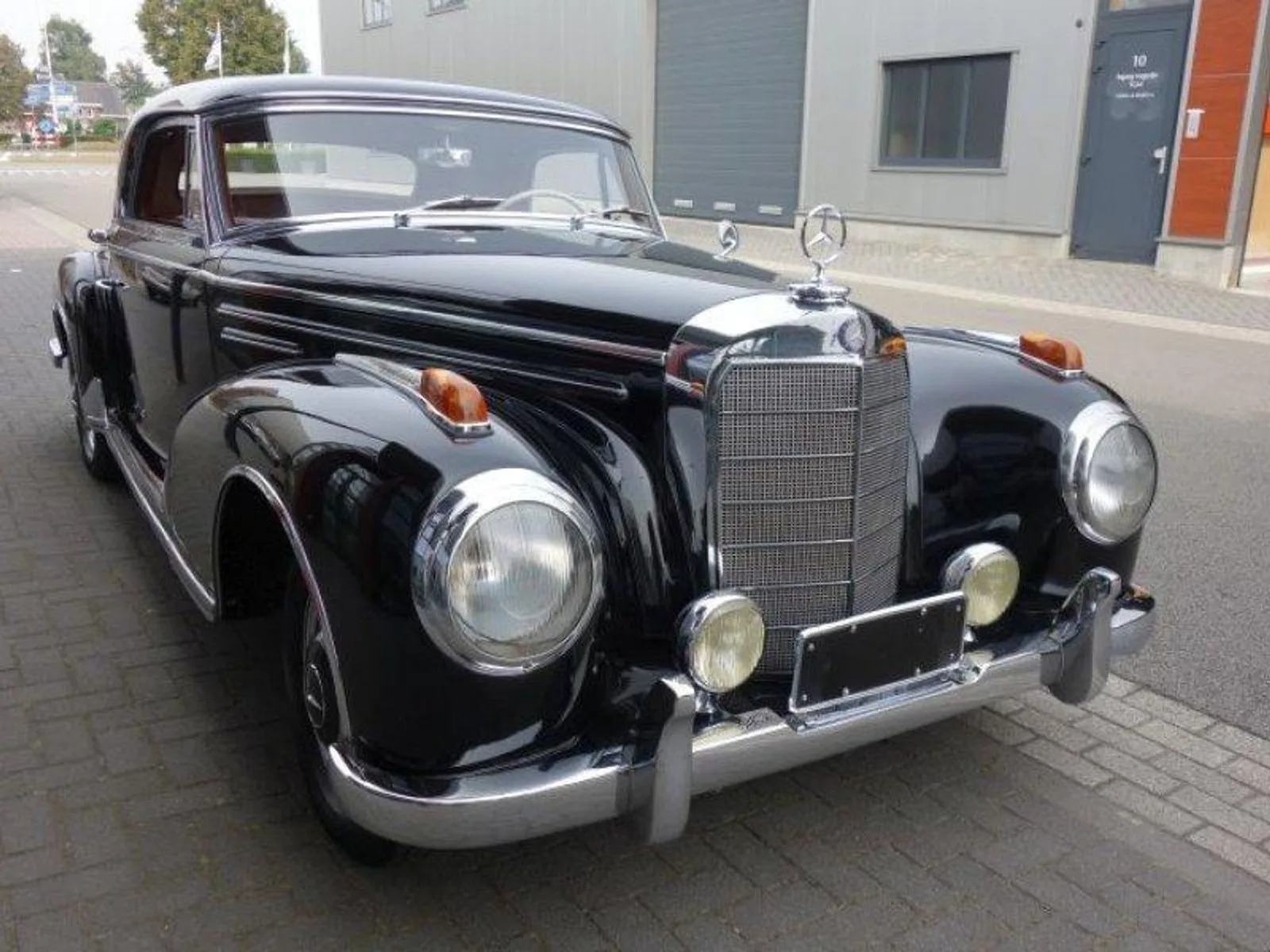 Mercedes-Benz 300-Serie (1957) — foto 1