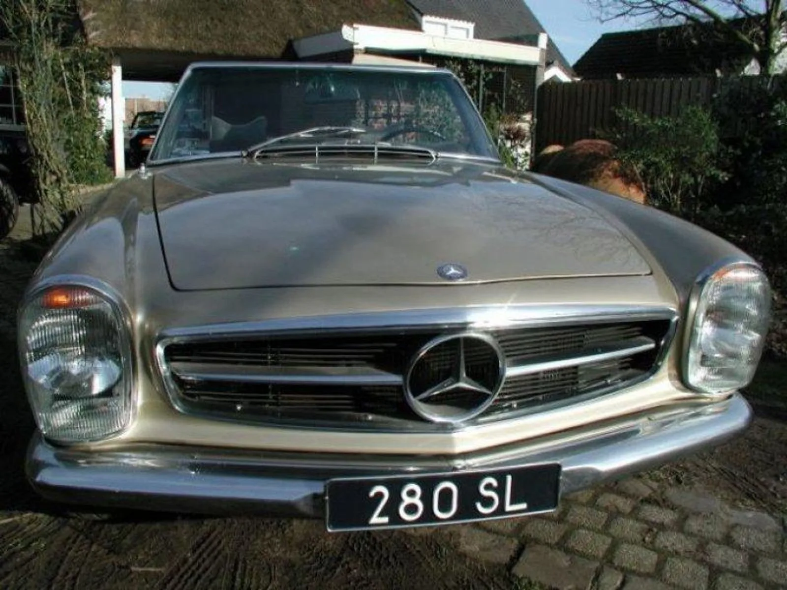 Mercedes-Benz SL-Klasse (1970) — foto 1