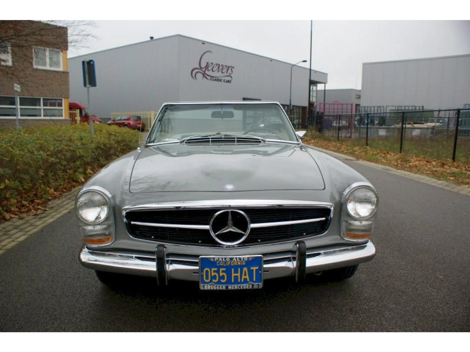 Mercedes-Benz SL-Klasse (1968) — foto 1