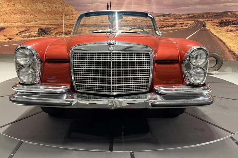 Mercedes-Benz 200-Serie (1971)