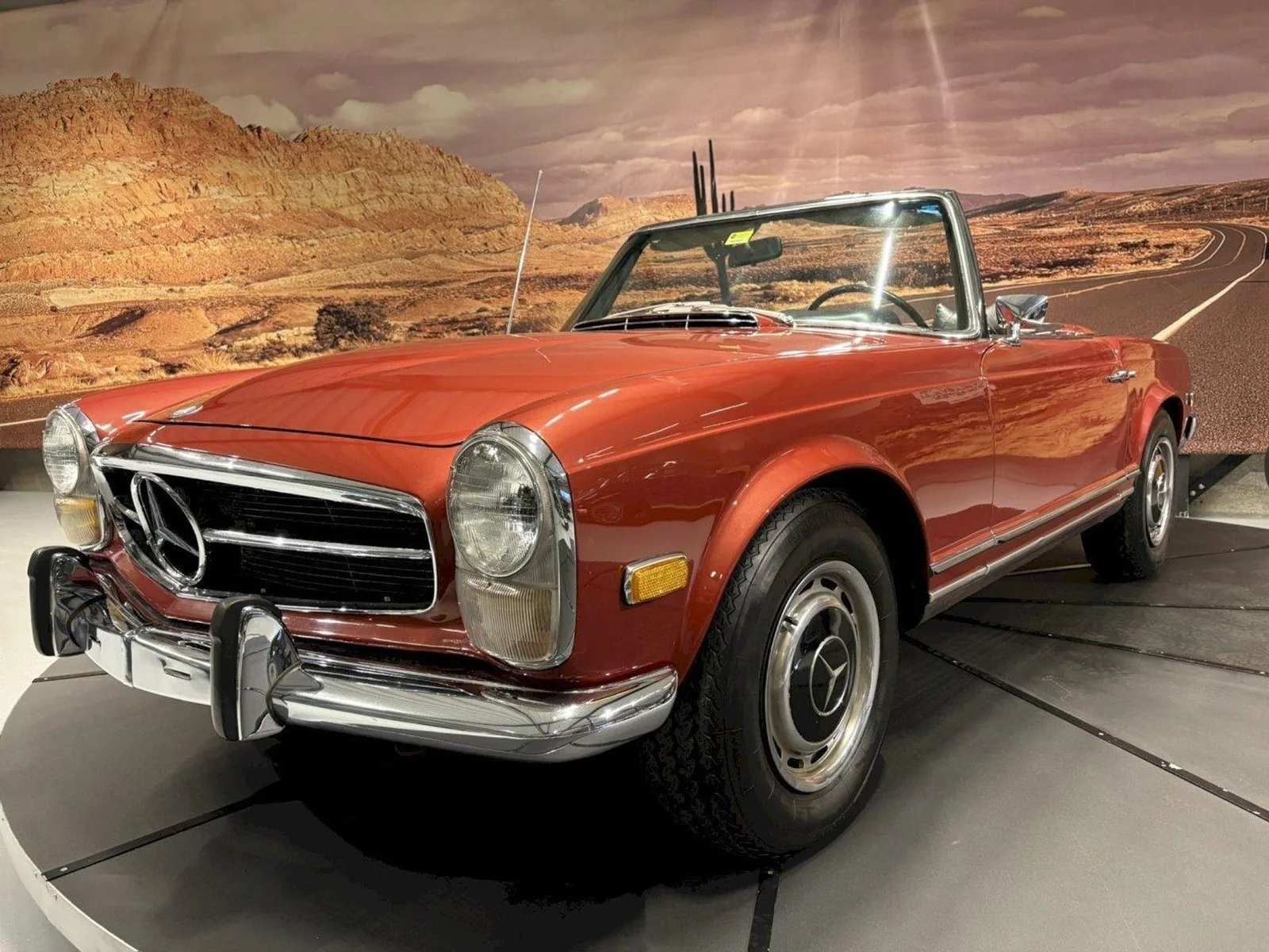 Mercedes-Benz SL-Klasse (1969) — foto 1
