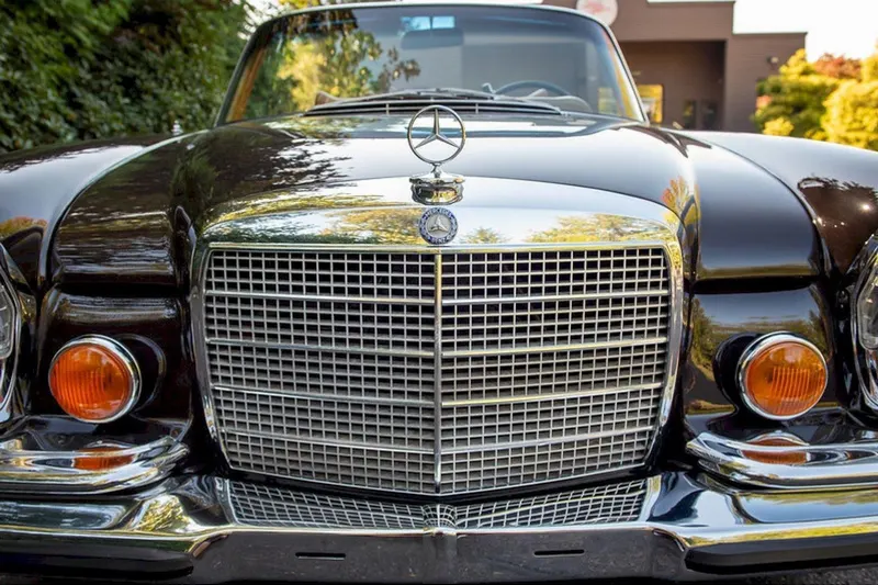 Mercedes-Benz 200-Serie (1971)