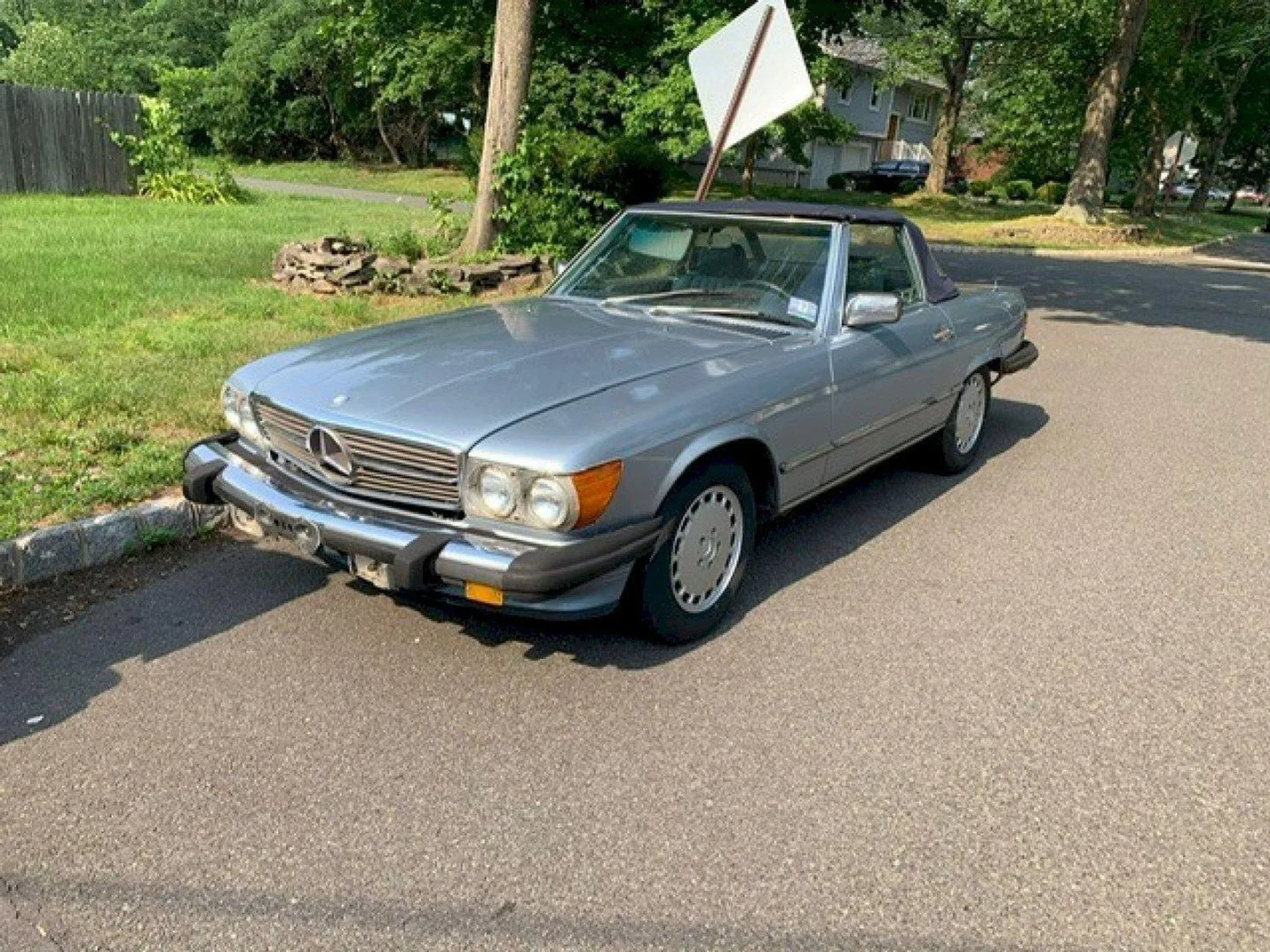 Mercedes-Benz SL-Klasse (1988) — foto 1