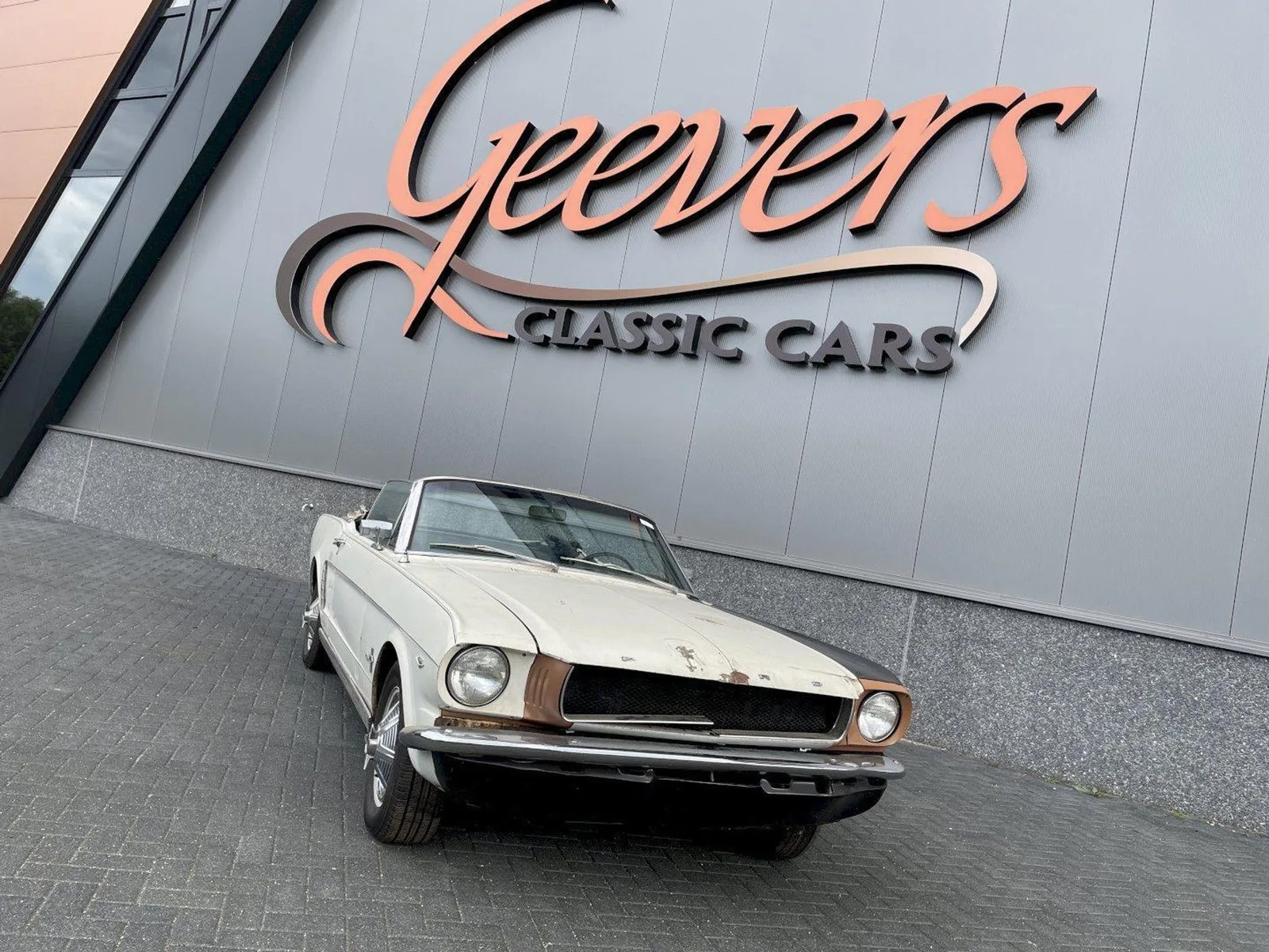 Ford Mustang (1965) — foto 1