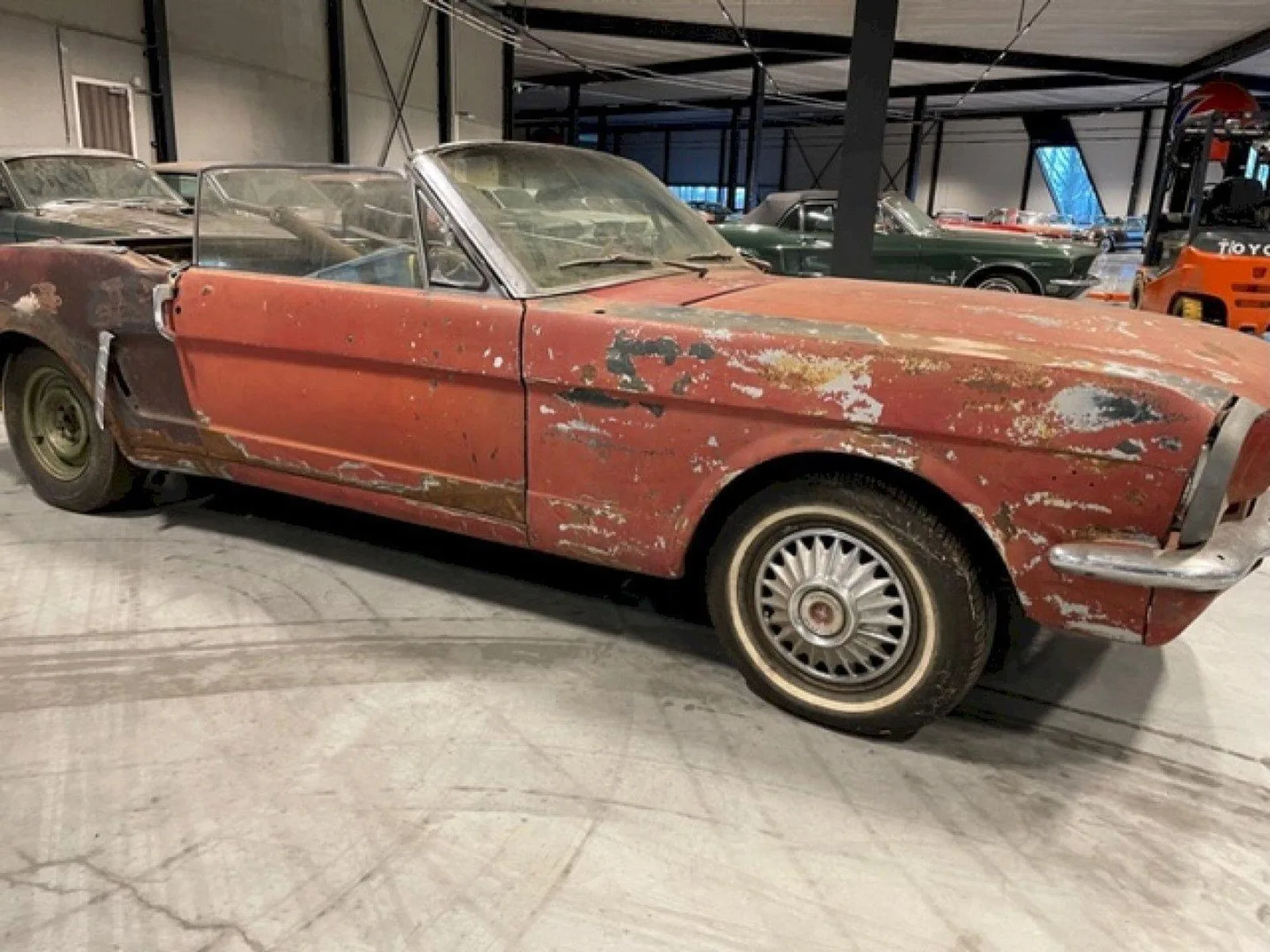 Ford Mustang (1965) — foto 1