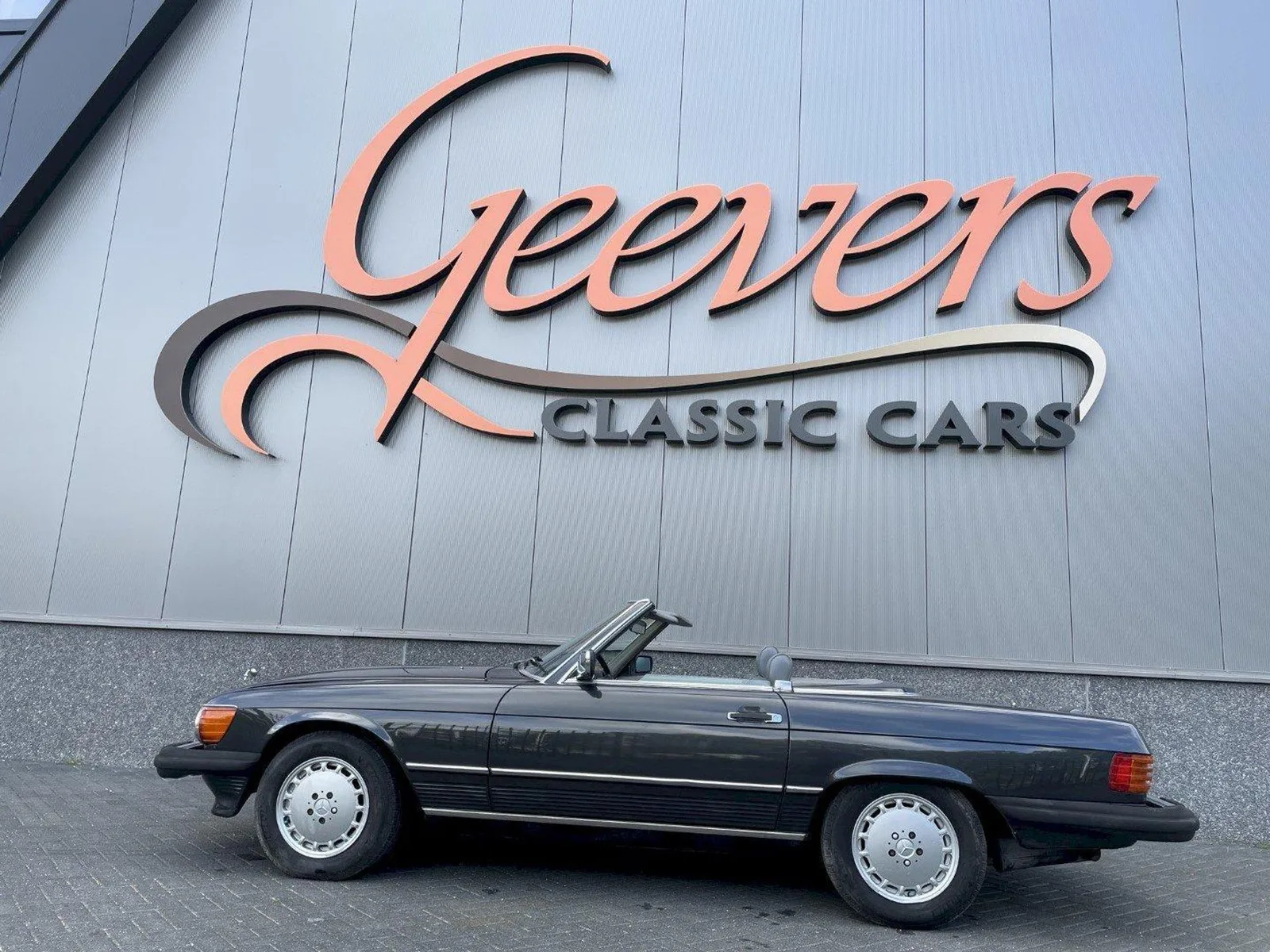 Mercedes-Benz SL-Klasse (1989) — foto 1