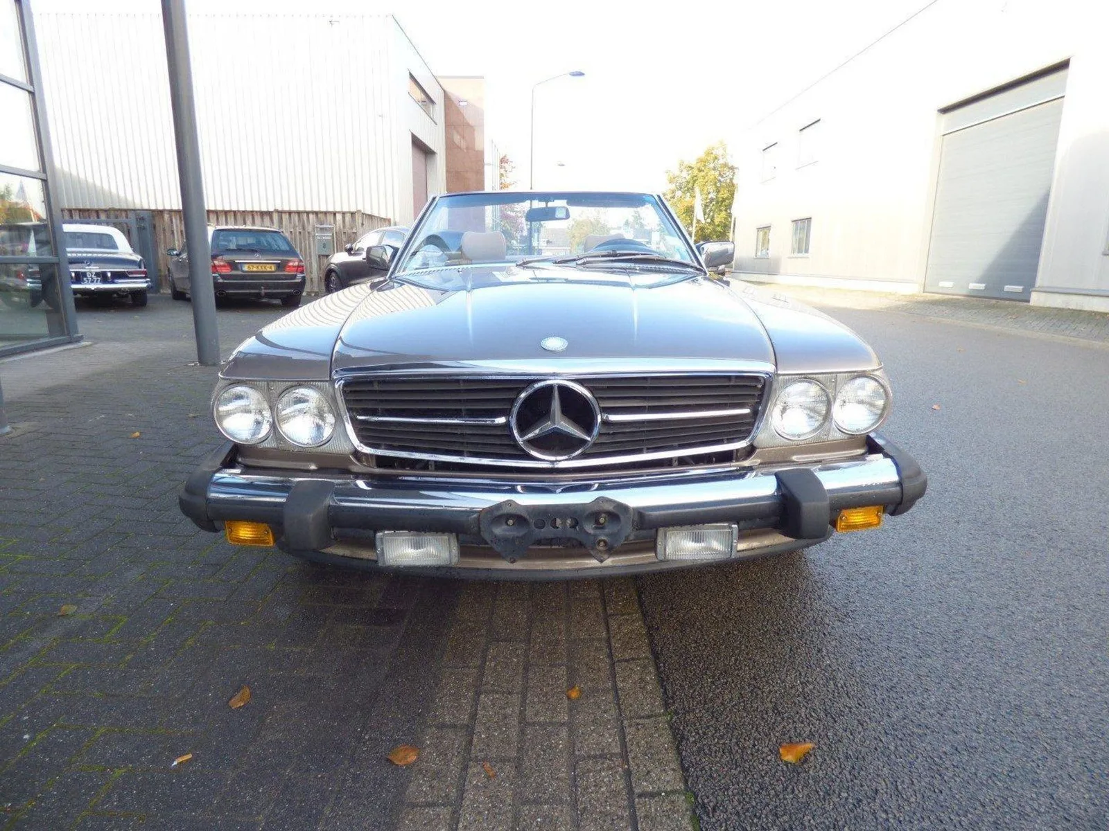 Mercedes-Benz SL-Klasse (1987) — foto 1