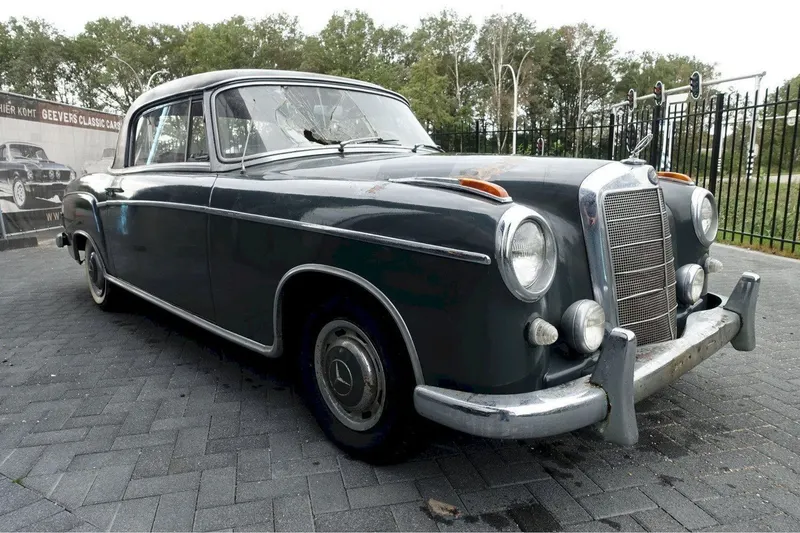 Mercedes-Benz 200-Serie (1960)