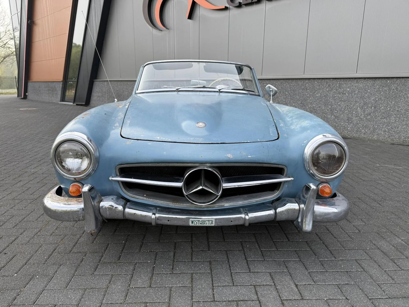 Mercedes-Benz SL-Klasse (1961) — foto 1