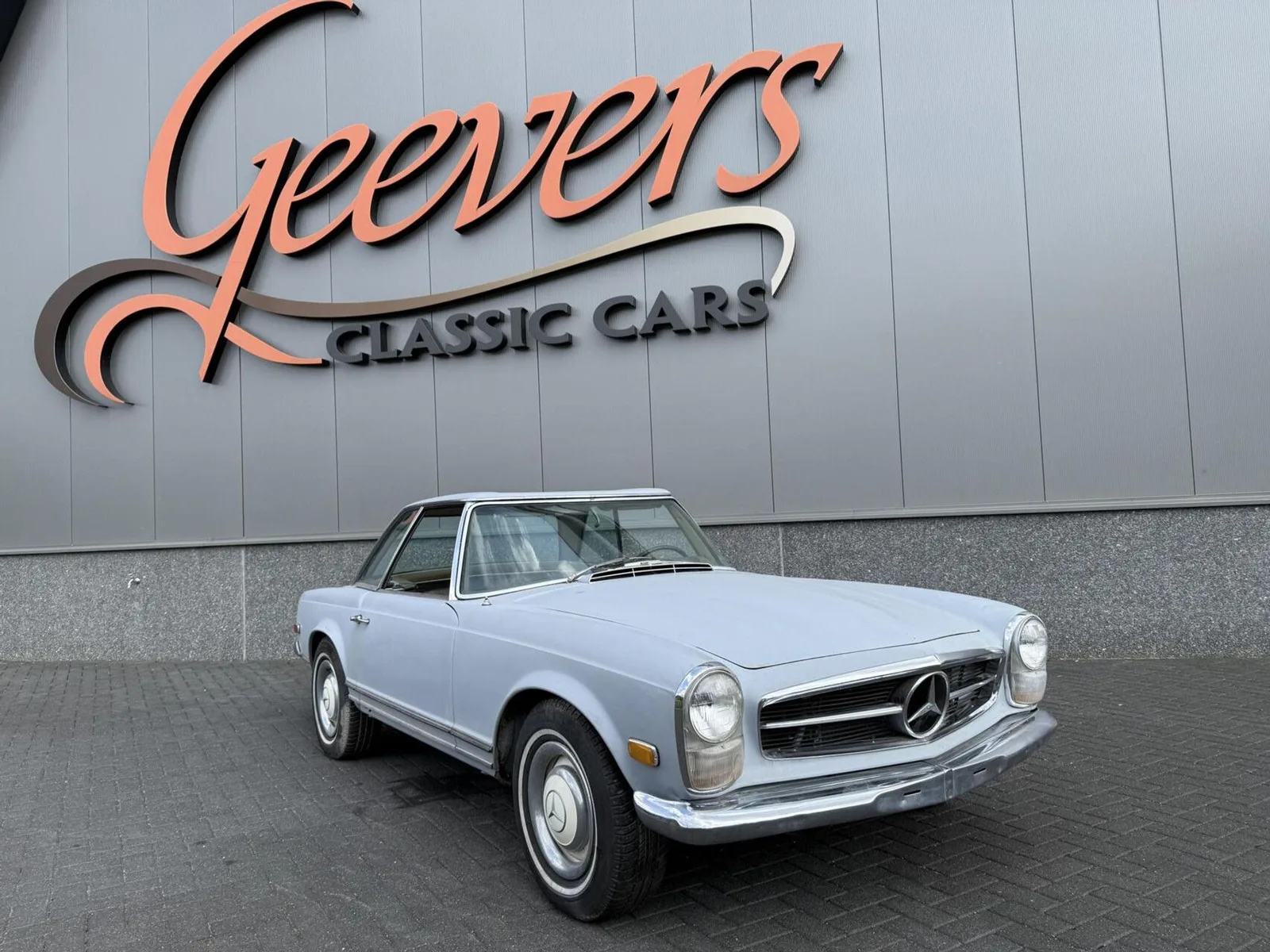 Mercedes-Benz SL-Klasse (1967) — foto 1