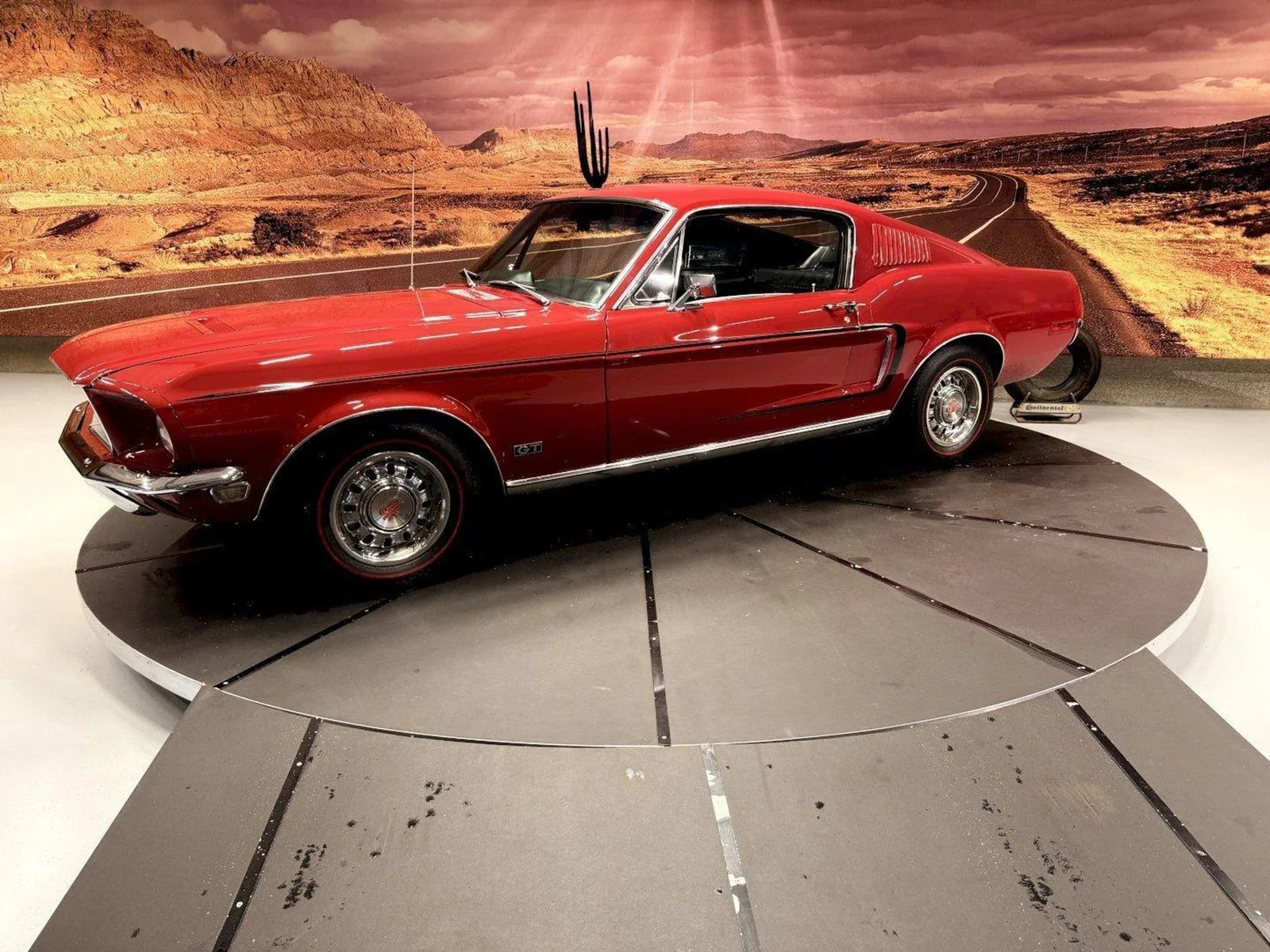 Ford Mustang (1968) — foto 1
