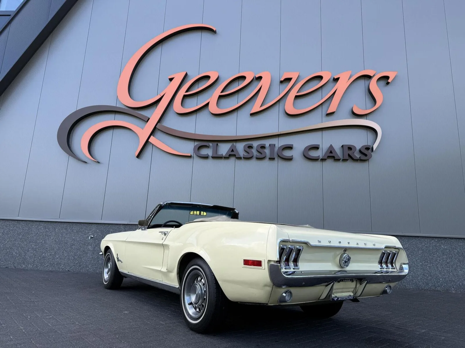 Ford Mustang (1968) — foto 1