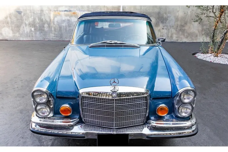 Mercedes-Benz 200-Serie (1970)