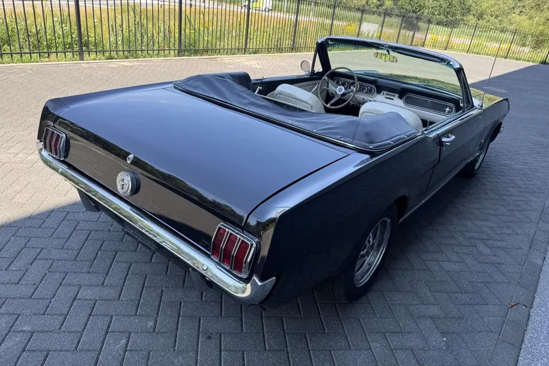 Ford Mustang (1966)