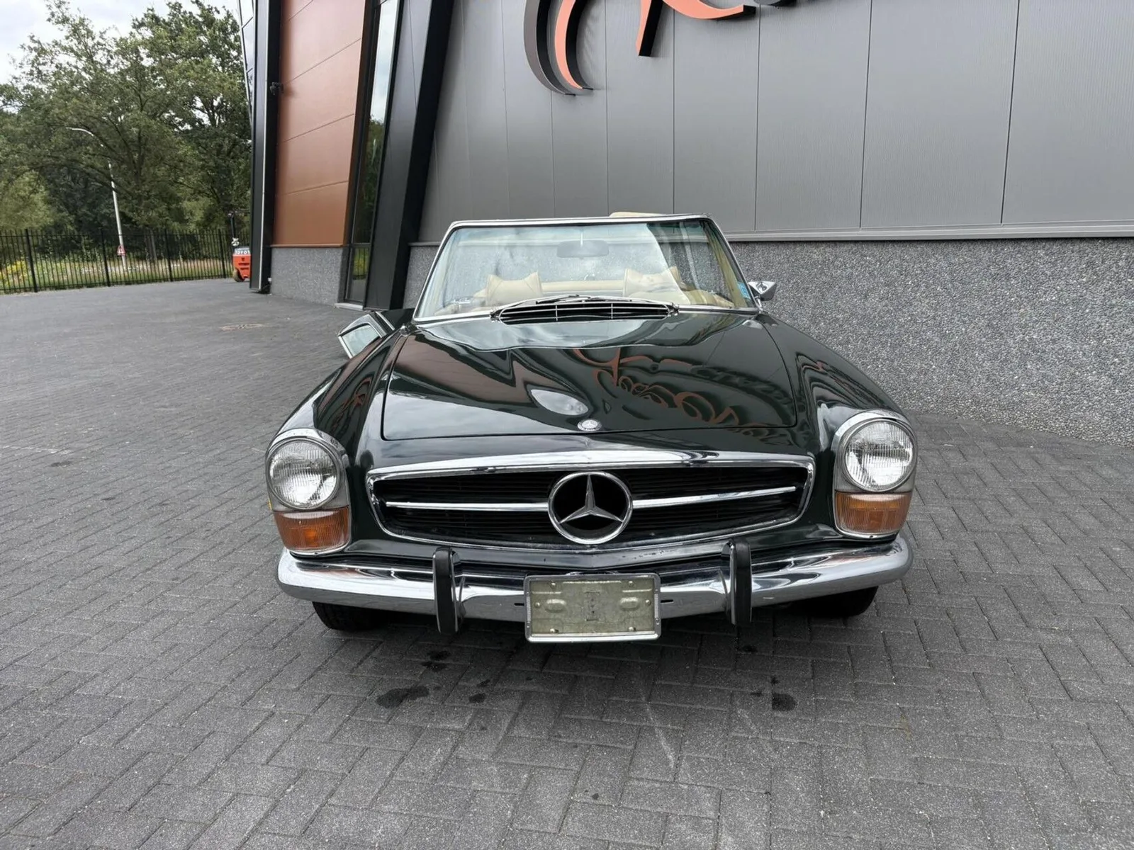 Mercedes-Benz SL-Klasse (1970) — foto 1