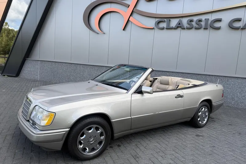 Mercedes-Benz W124 (1995)