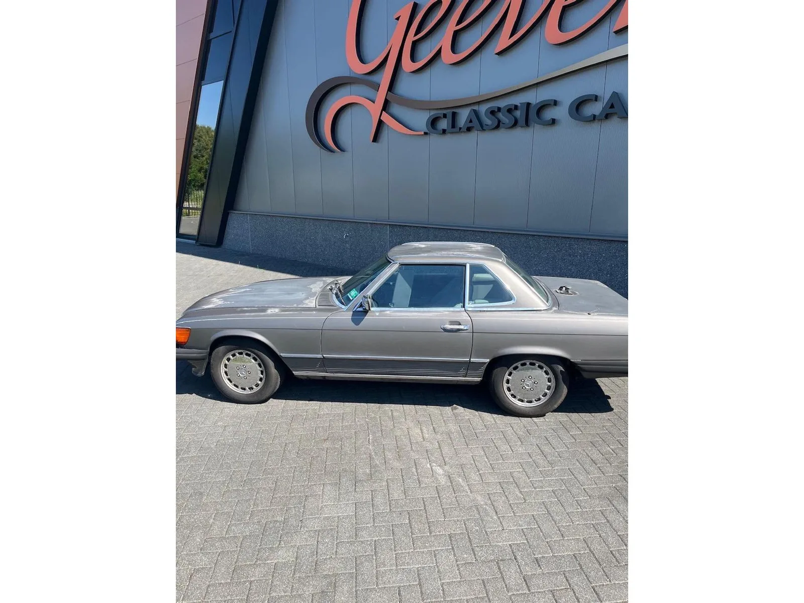 Mercedes-Benz SL-Klasse (1986) — foto 1