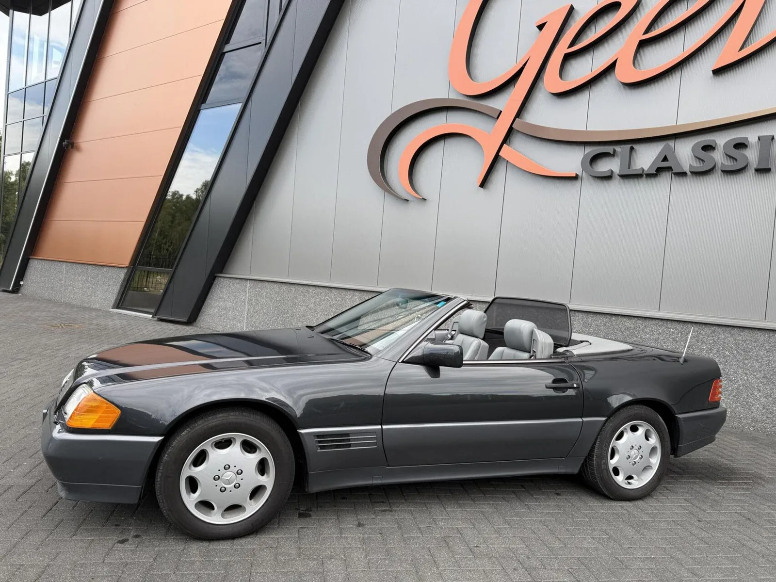 Mercedes-Benz SL-Klasse (1993) — foto 1