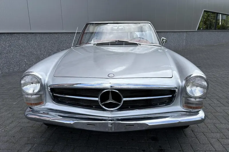 Mercedes-Benz SL-Klasse (1966)