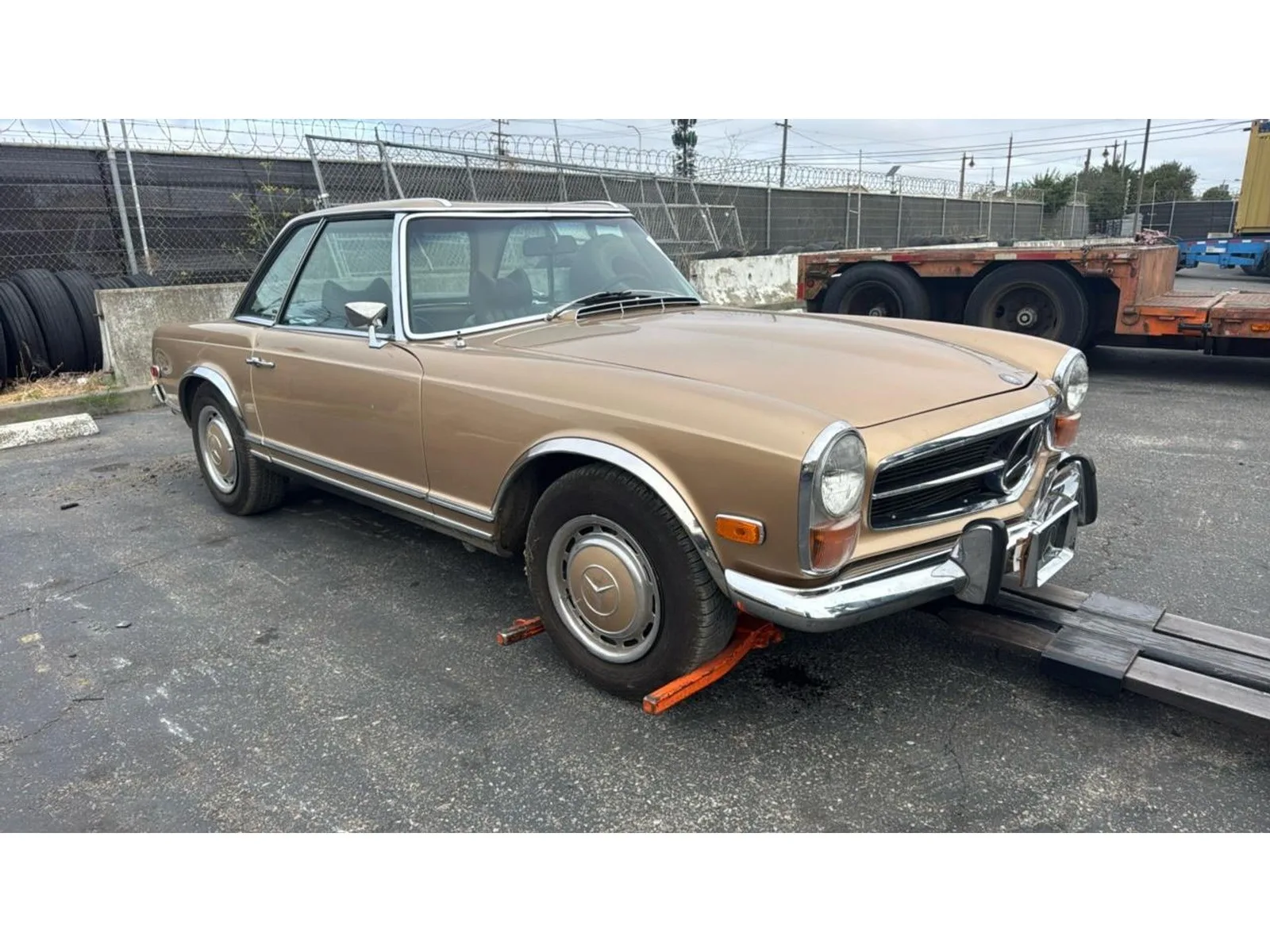 Mercedes-Benz SL-Klasse (1971) — foto 1