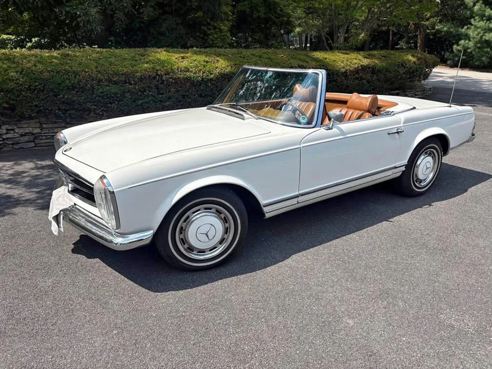 Mercedes-Benz SL-Klasse (1969) — foto 1