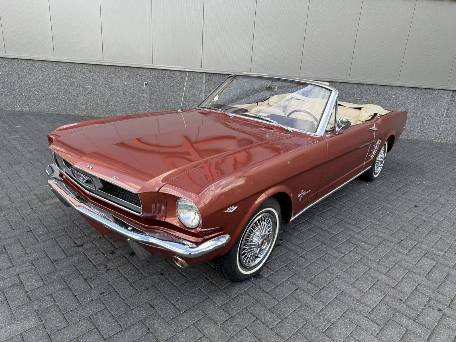 Ford Mustang (1966) — foto 1