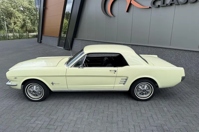 Ford Mustang (1966)