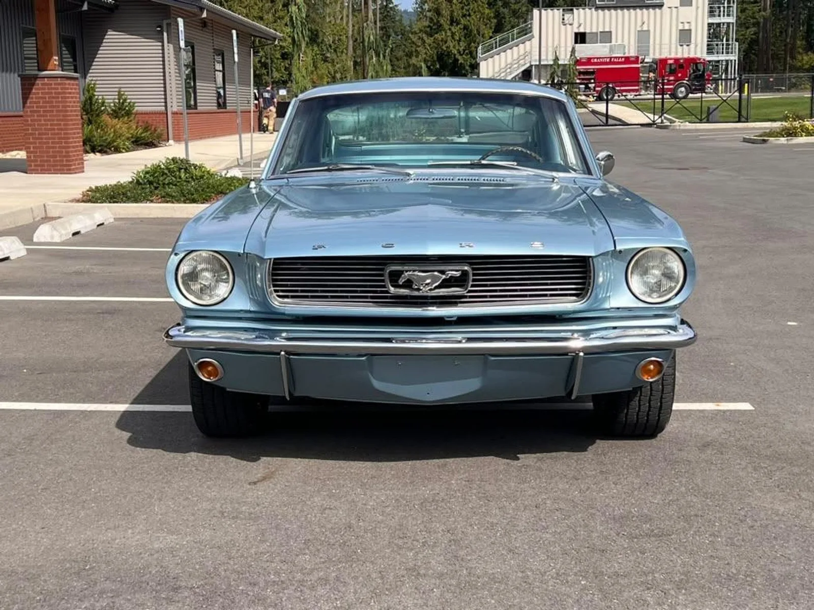 Ford Mustang (1966) — foto 1